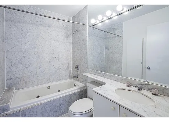 Rented by Warburg | media 16