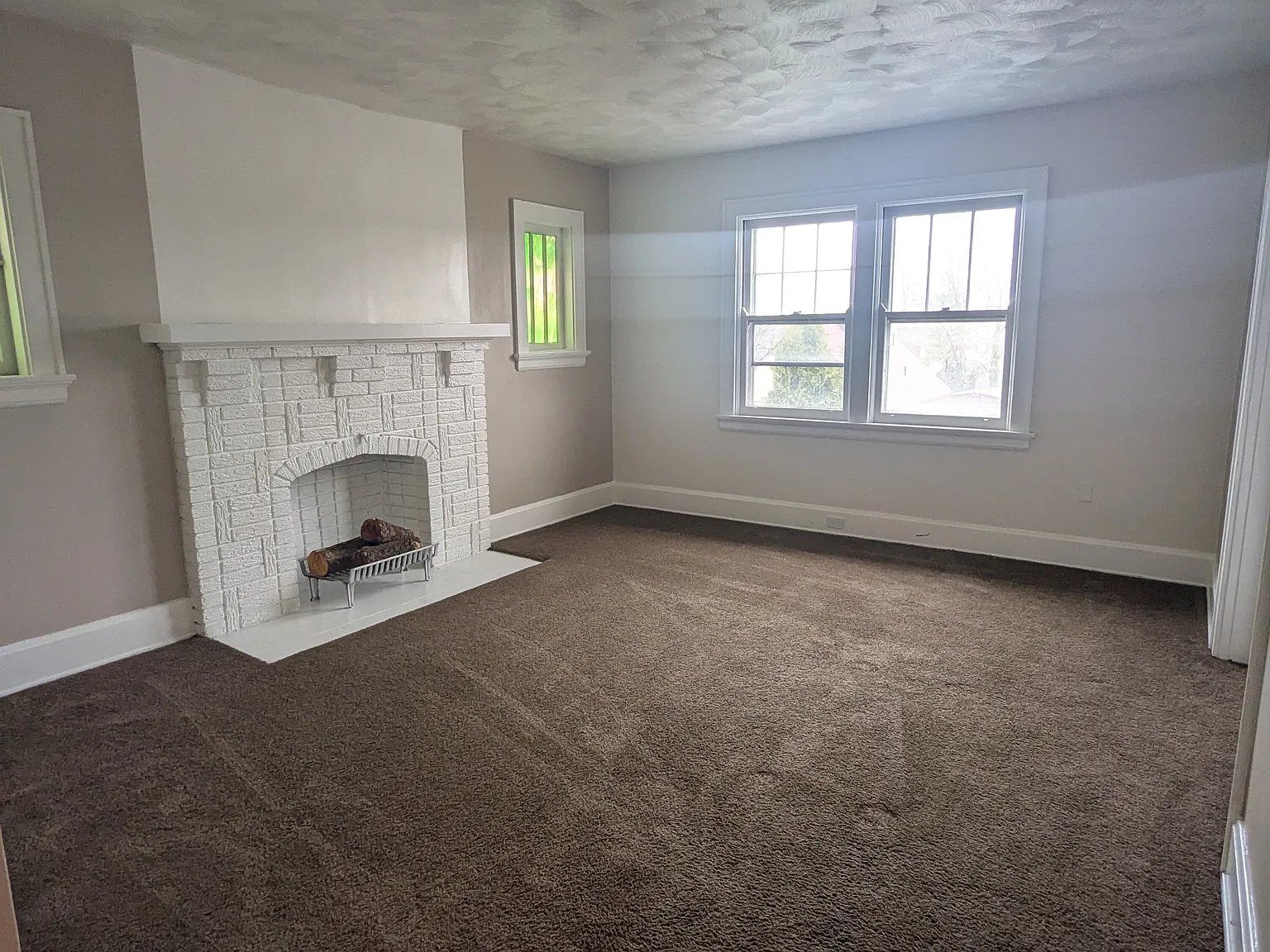2 bed, 1250 sqft, $1,415 — Photo 3