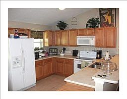 3rd image of 2034 El Campo Ave