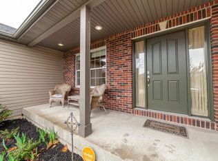5111 Hatteras Dr, Columbia, MO 65202