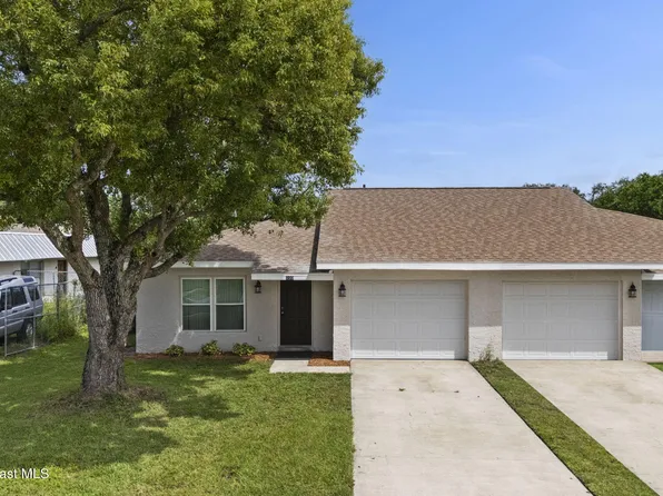 105 W Towne Pl, Titusville, FL 32796
