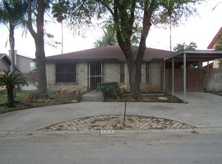 105 Horizon Loop, Laredo, TX 78046