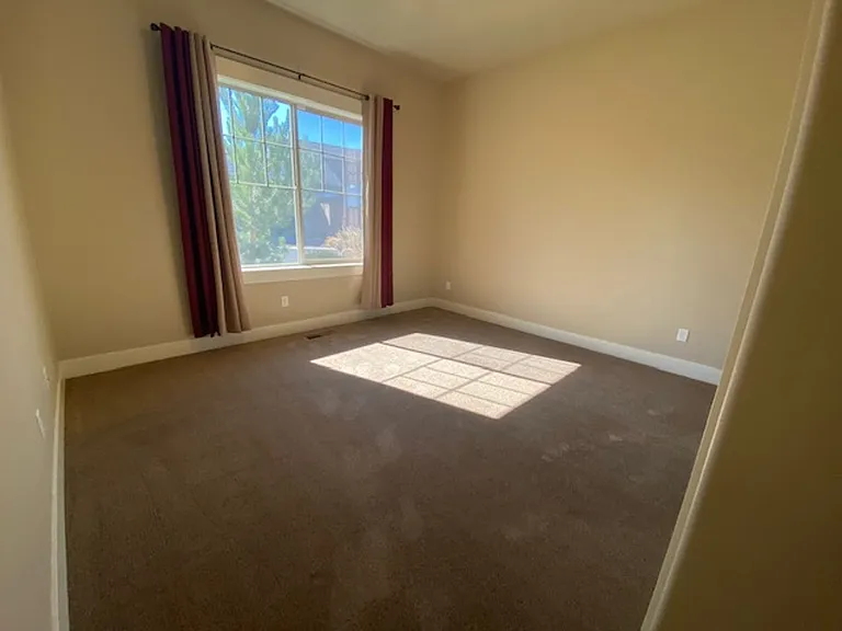 2375 Majestic Rdg — Photo 12