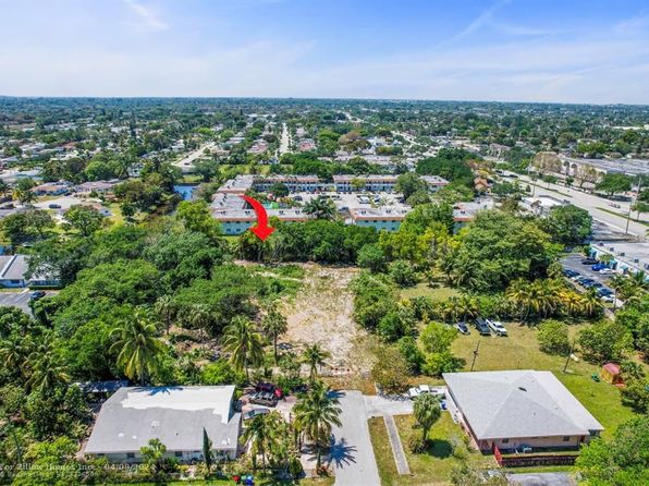 6216 Edwards Rd, Margate, FL 33063