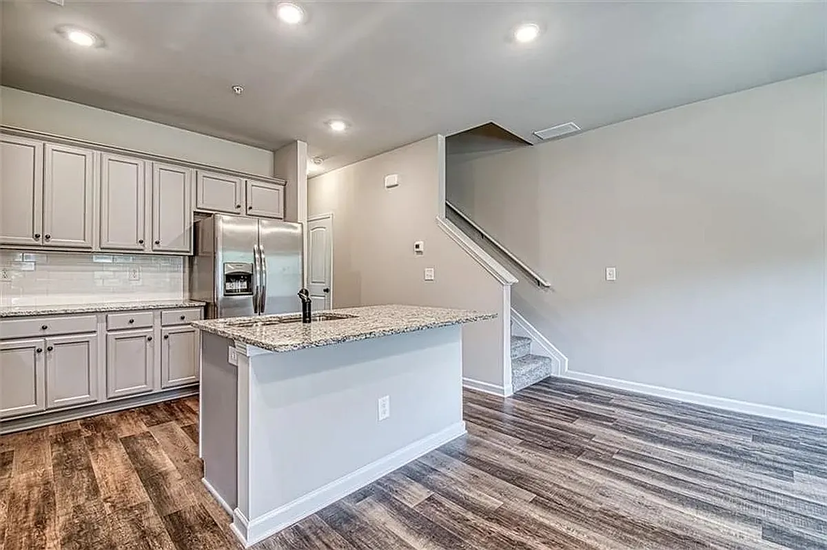 Building Photo - 2993 Bayrose Cir