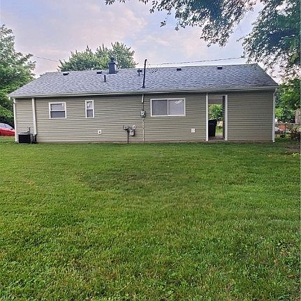 2nd image of 4229 Curundu Ave
