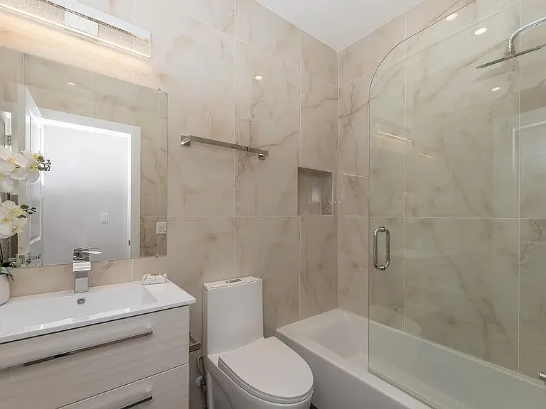 90 Ferry St #1 — Photo 22