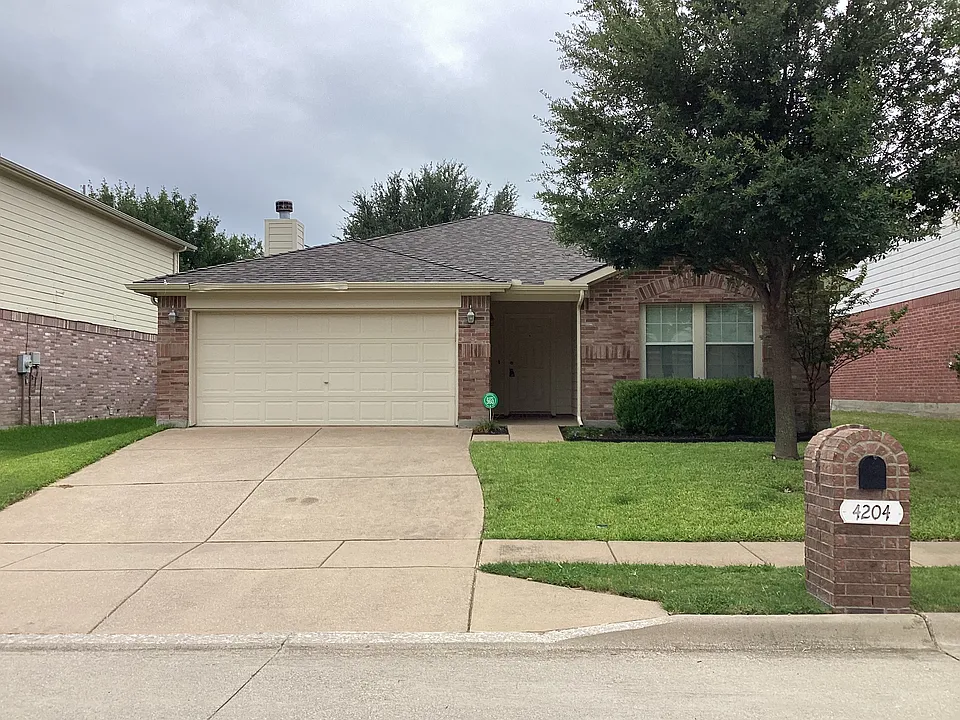 4204 Silverwood Trl