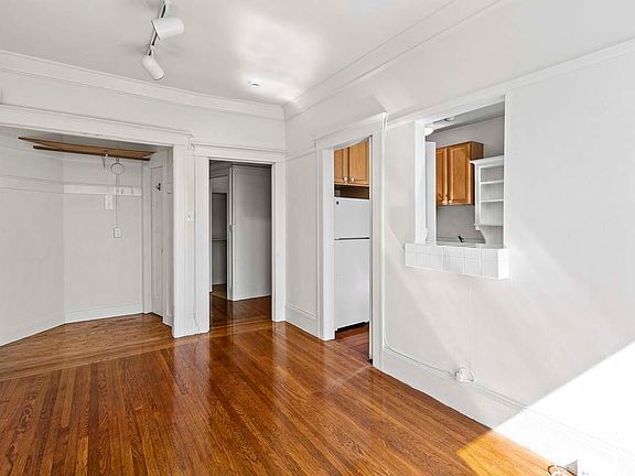 5th image of 744 Guerrero St APT 5