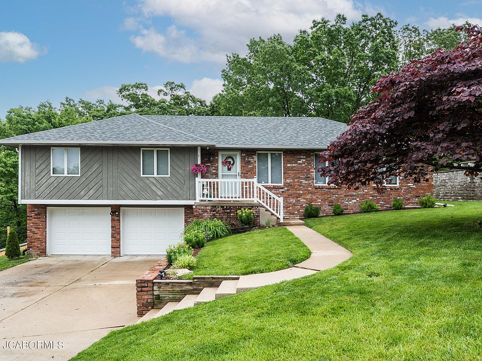 1st image of 1417 Inglenook Dr