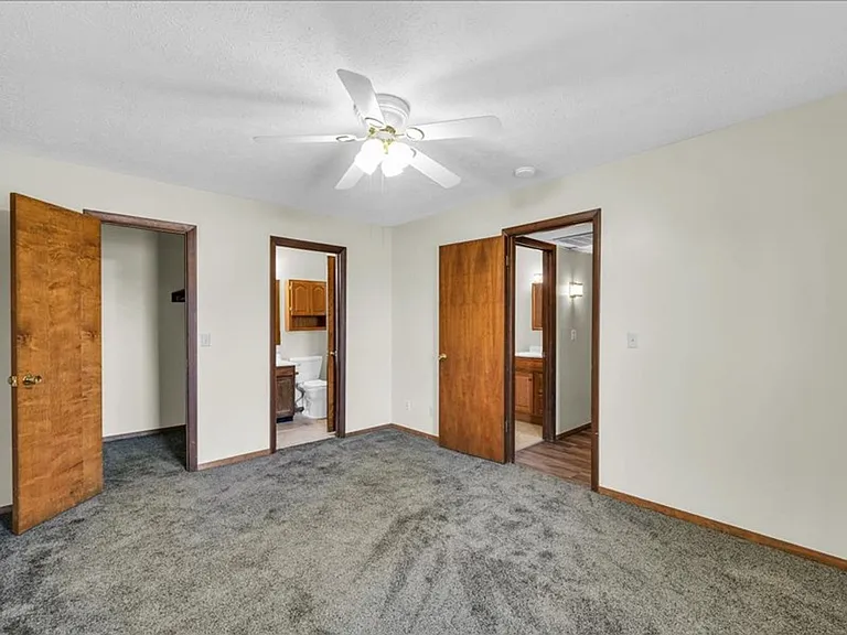 713 Fairmont Dr — Photo 10