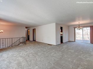 139 Woodfield Ct, Oregon City, OR 97045