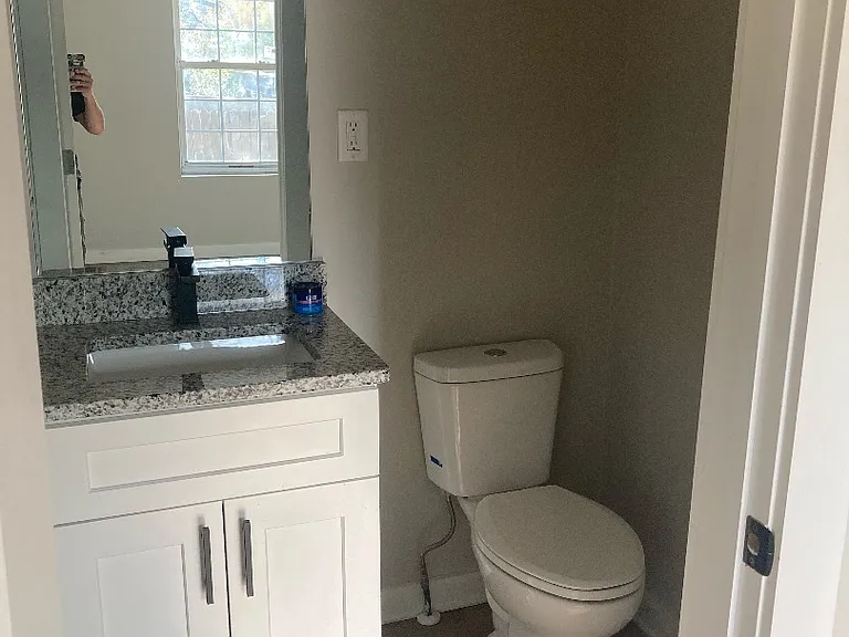 Unit Photo
