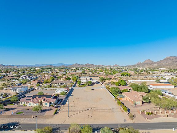 4th image of 6900 W PINNACLE PEAK Road #-