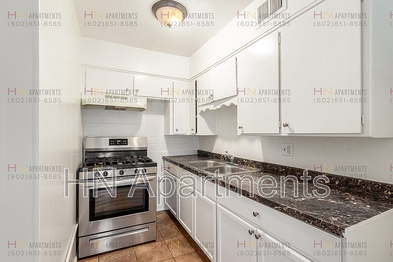1st image of 3319 N 32nd St APT 10