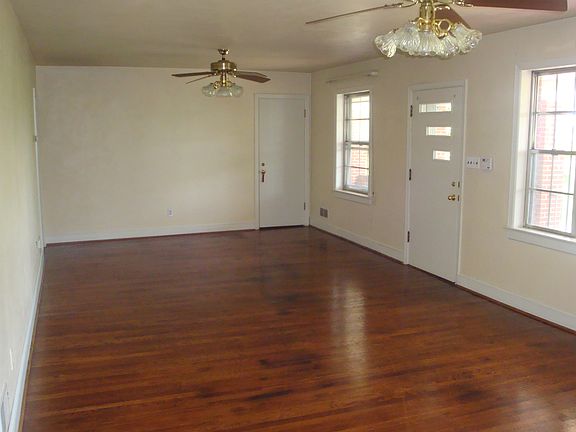 3rd image of 4104 Salem Tpke NW