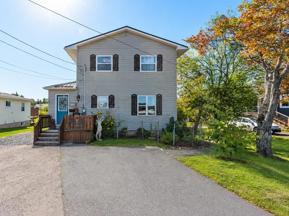 400 Pictou Rd, Colchester, NS B2N 2T7
