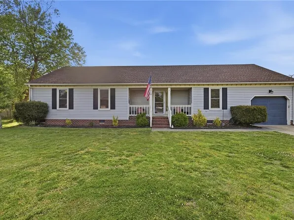 312 Gallenway Ter, Chesapeake, VA 23322
