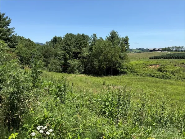 TBD Amberidge Drive, Jefferson, NC 28640
