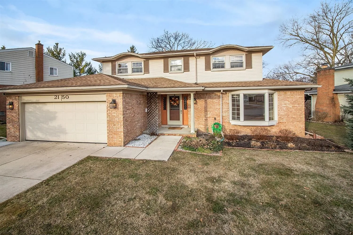 2150 Blaney Dr photo 1