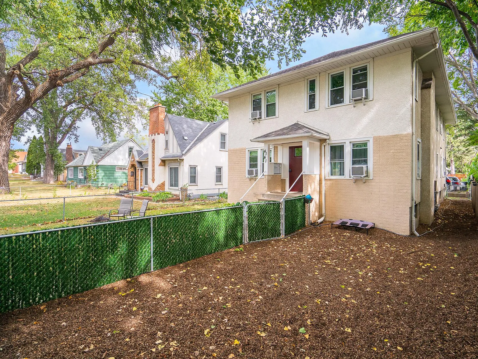 1 bed, 670 sqft, $1,800 — Photo 2