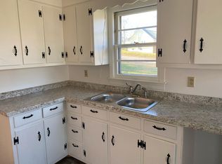 305 Sylvis St, Dickson, TN 37055