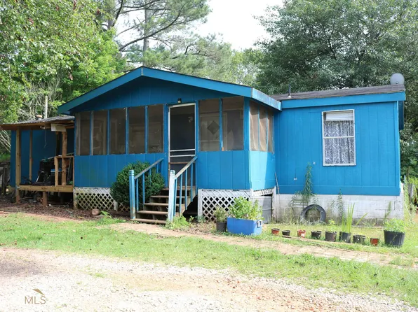 868 Clairmont Ave, Comer, GA 30629