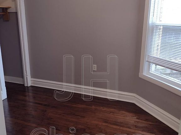 3rd image of 3235 W Warner Ave #2