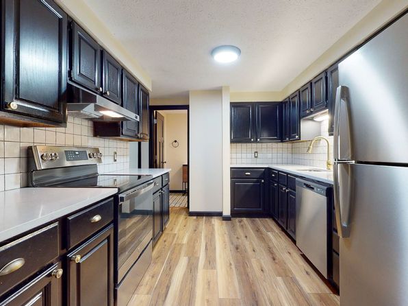 20 Beacon Ave #15