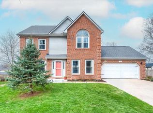 901 Woodglen Ct, Lexington, KY 40515