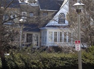 5226 Rexford Rd, Philadelphia, PA 19131