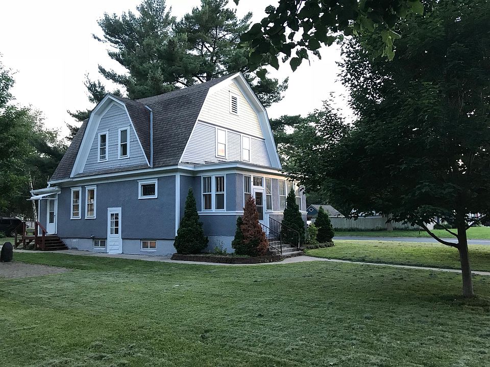 1st image of 651 5th St W