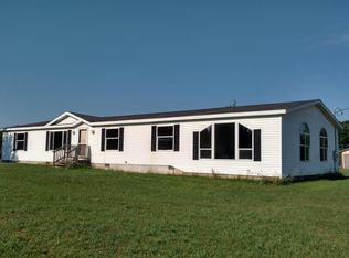 11134 S Nottawa Rd, Riverdale, MI 48877