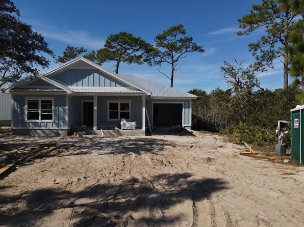 123 Anhinga Ct, Carrabelle, FL 32322