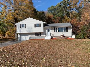 21 Bronson Rd, Prospect, CT 06712