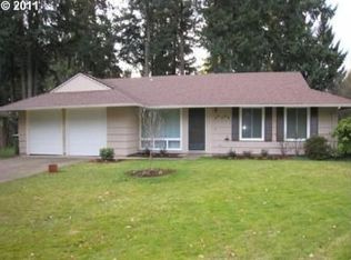 18523 SW Hallberg Ct, Lake Oswego, OR 97035
