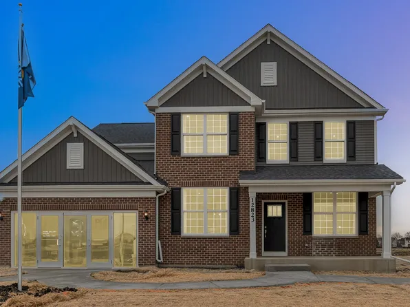 12966 S Twin Pines Ln, Plainfield, IL 60585