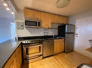 135 Inman St APT 4, Cambridge, MA 02139