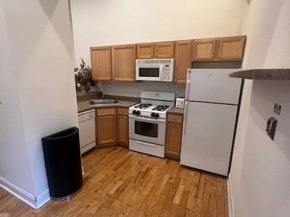 1626 Mount Vernon St, Philadelphia, PA