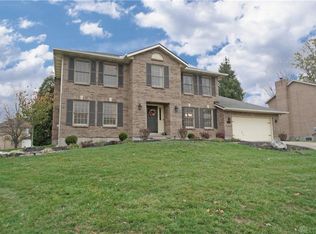 7048 Pinemill Dr, West Chester, OH 45069
