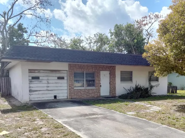 1640 SE Arapaho Avenue, Stuart, FL 34994