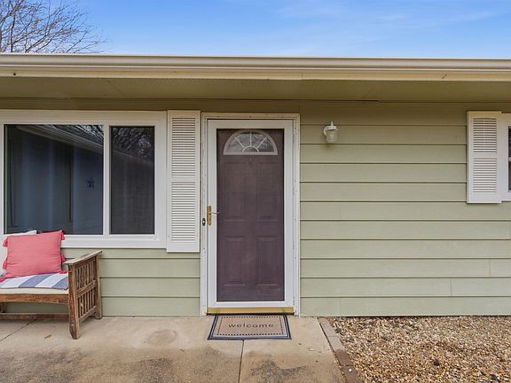 3rd image of 16925 Ebel Rd