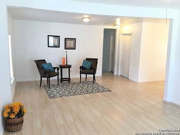 2nd image of 623 Sterling St
