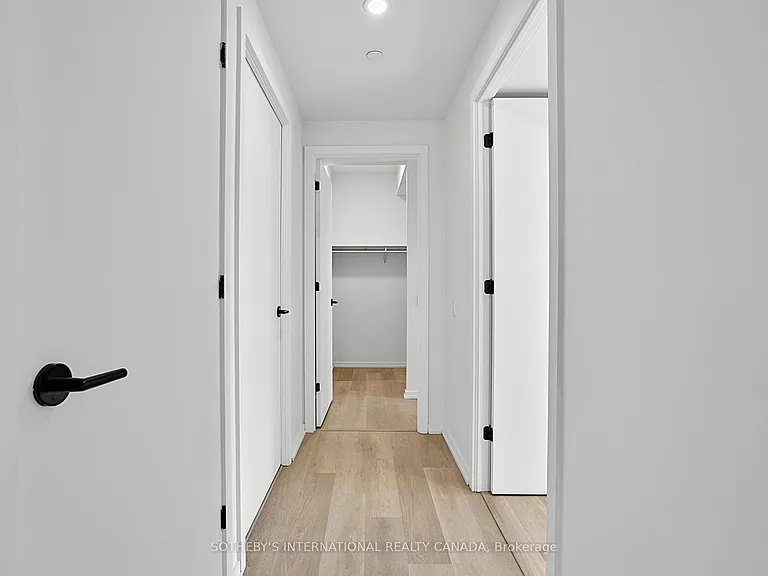 109 Erskine Ave #1110 — Photo 20