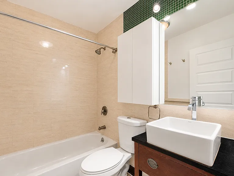 519 W 158th St #2 — Photo 8