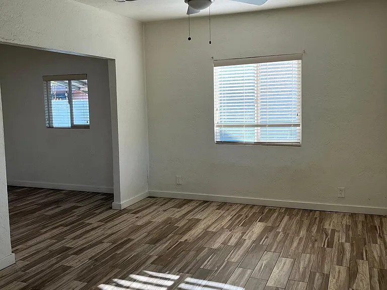 1440 E Fillmore St #1 — Photo 4