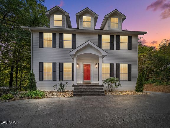 2nd image of 3518 Black Oak Ridge Ln