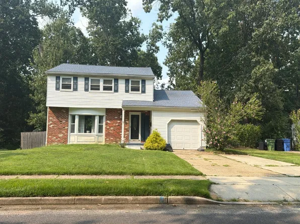 5 Indian Birch Rd, Turnersville, NJ 08012