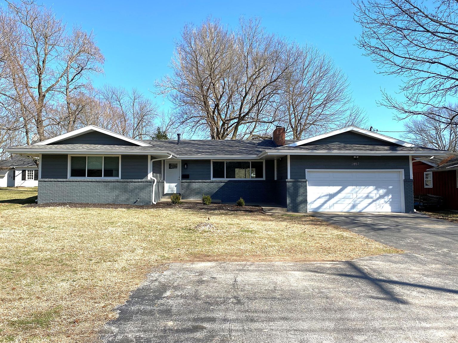2857 E Catalpa Street, Springfield, MO 65804 Zillow