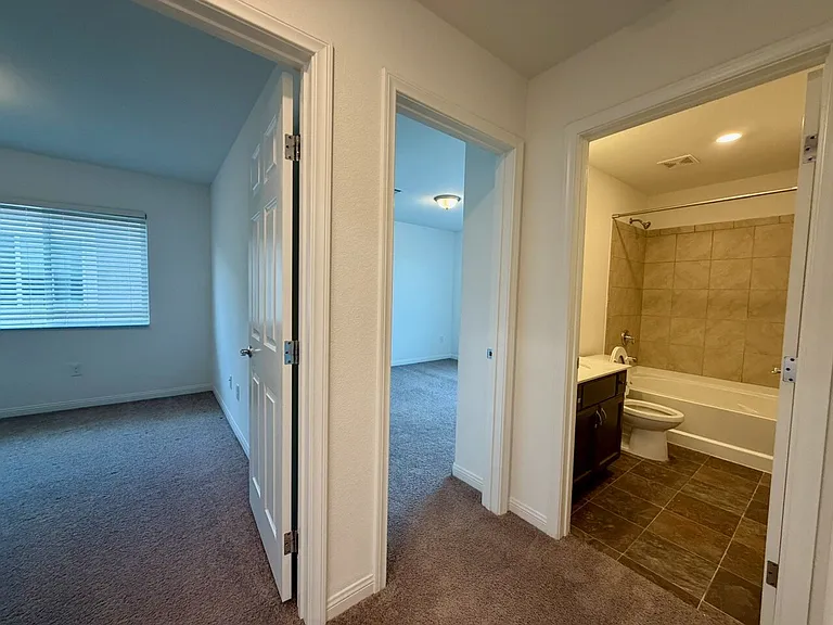 7748 Pacific Dunes St — Photo 36